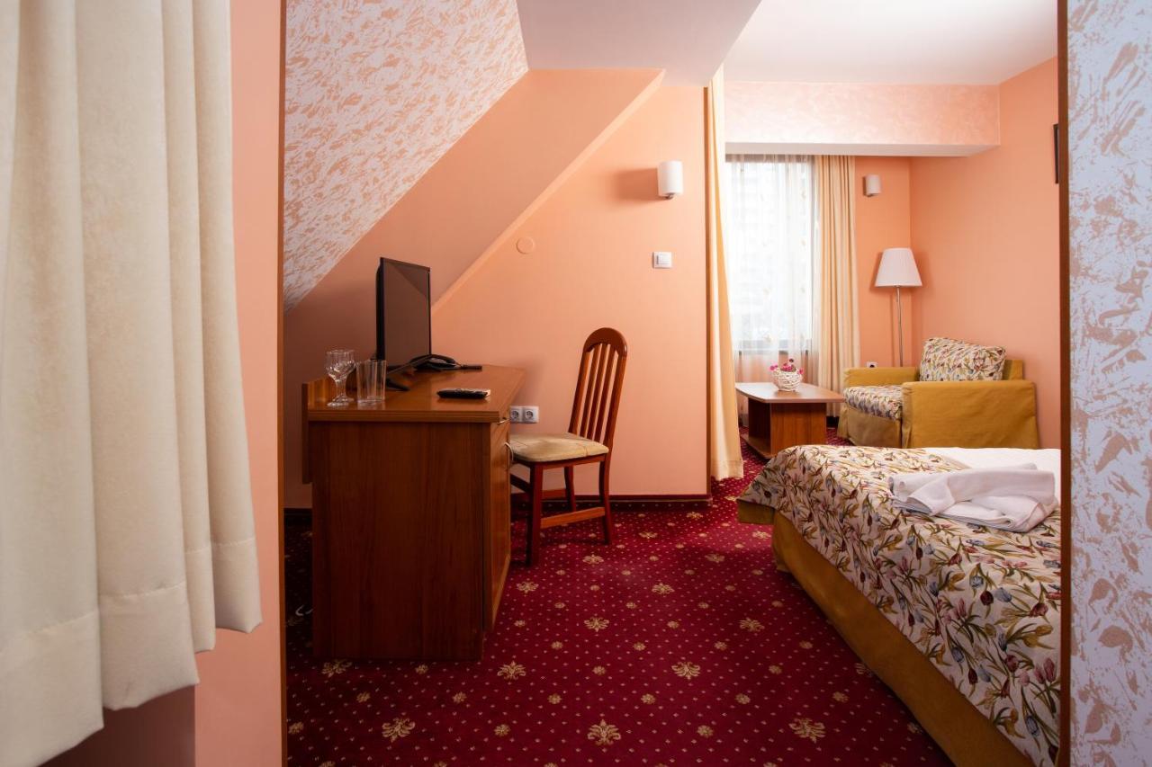 Contessa Hotel ชูเมน ภายนอก รูปภาพ