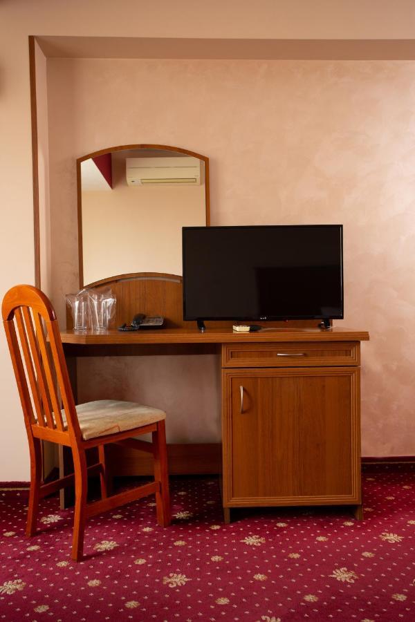 Contessa Hotel ชูเมน ภายนอก รูปภาพ