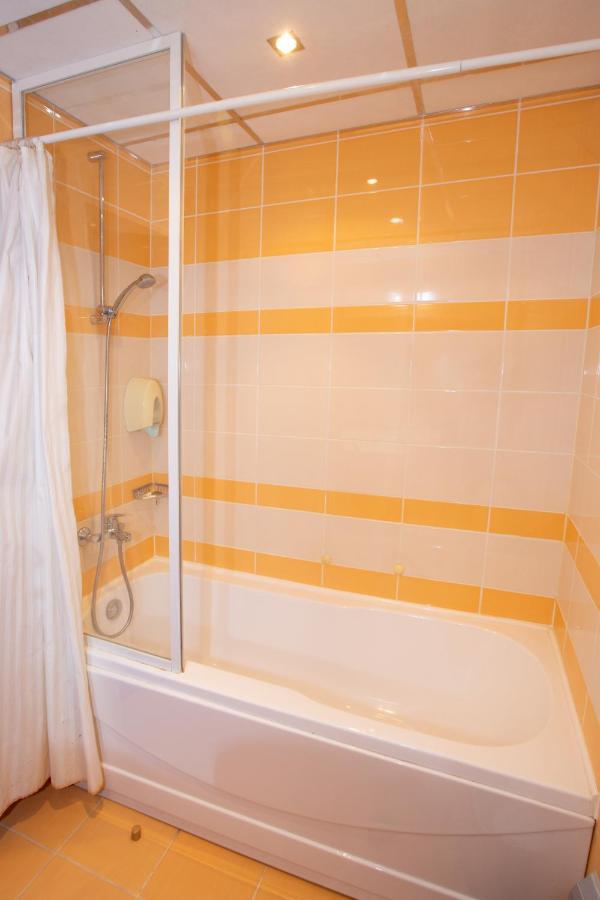 Contessa Hotel ชูเมน ภายนอก รูปภาพ